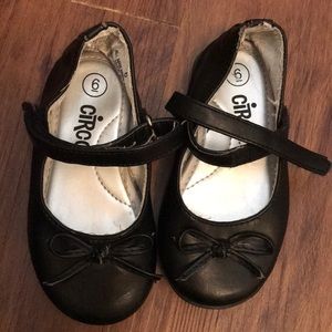 Toddler dress shoes
